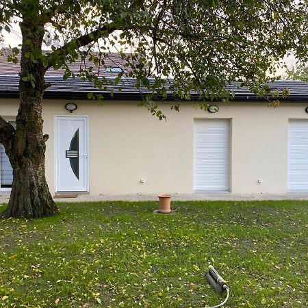Tremblay-en-France Logement Proche De L'Aeroport Cdg Et Parc Des Expo מראה חיצוני תמונה