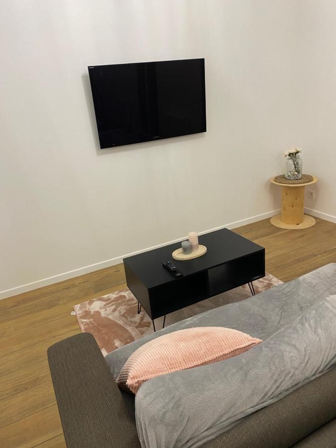 Tremblay-en-France Logement Proche De L'Aeroport Cdg Et Parc Des Expo מראה חיצוני תמונה